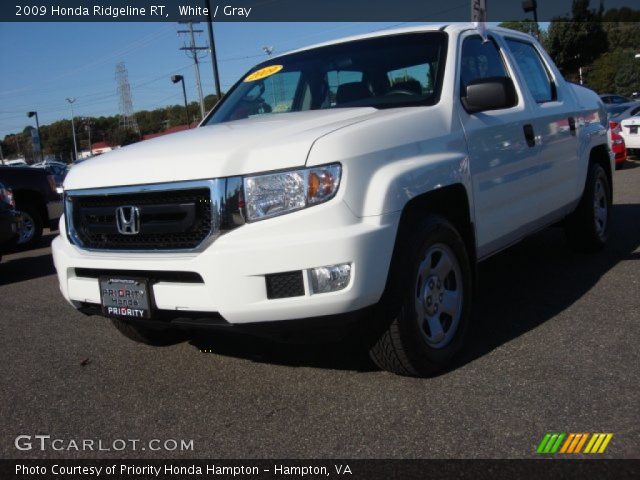 2009 Honda Ridgeline RT in White