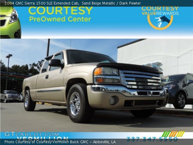 2004 GMC Sierra 1500 SLE Extended Cab in Sand Beige Metallic