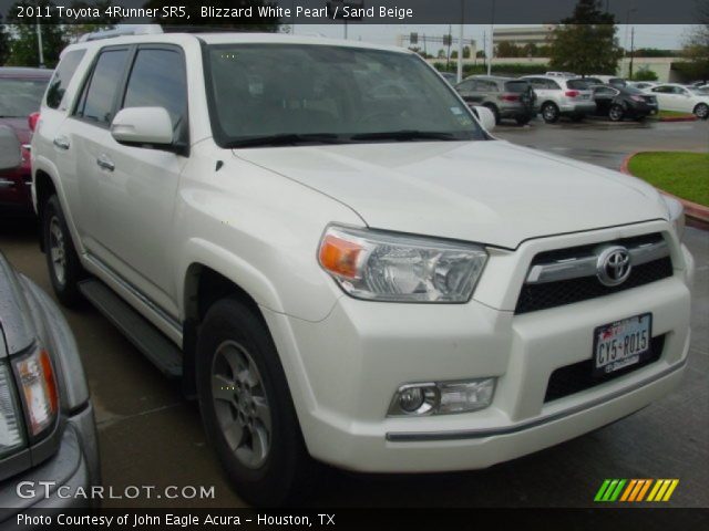 2011 Toyota 4Runner SR5 in Blizzard White Pearl