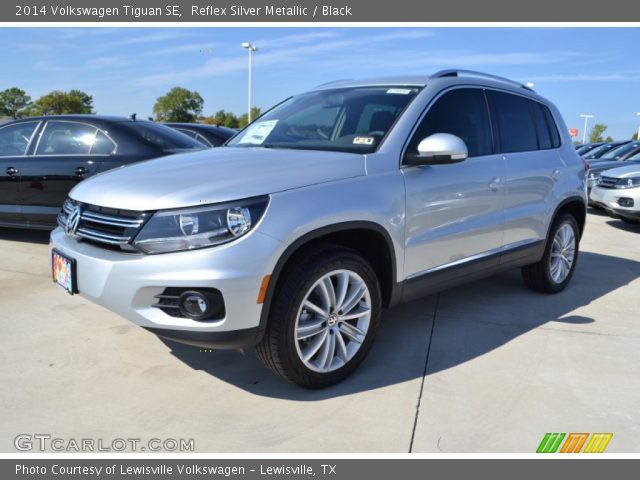 2014 Volkswagen Tiguan SE in Reflex Silver Metallic