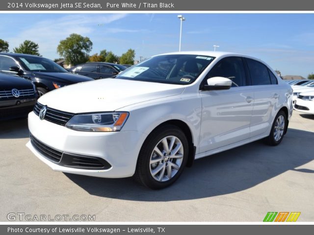 2014 Volkswagen Jetta SE Sedan in Pure White