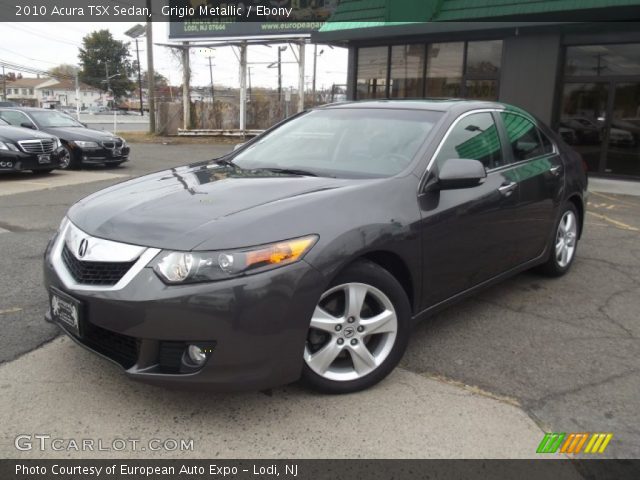 2010 Acura TSX Sedan in Grigio Metallic