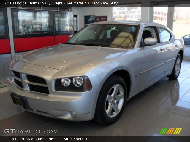 2010 Dodge Charger SXT in Bright Silver Metallic