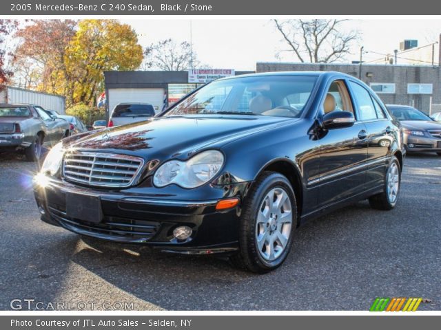 2005 Mercedes-Benz C 240 Sedan in Black