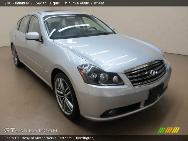 2006 Infiniti M 35 Sedan in Liquid Platinum Metallic