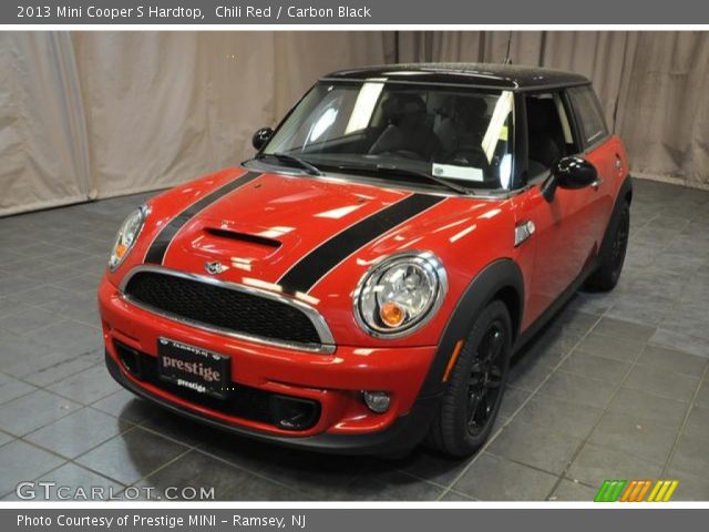 2013 Mini Cooper S Hardtop in Chili Red