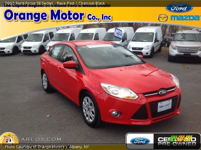 2012 Ford Focus SE Sedan in Race Red