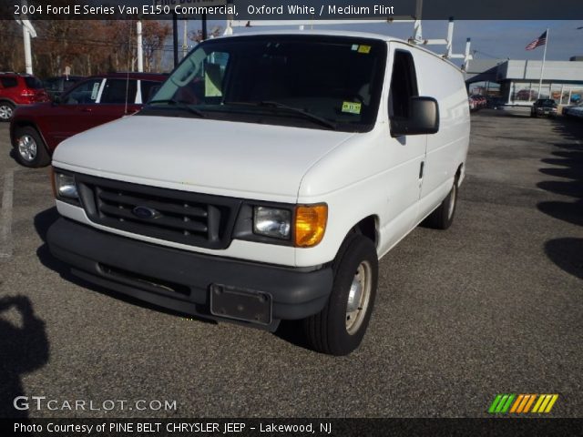 2004 Ford E Series Van E150 Commercial in Oxford White