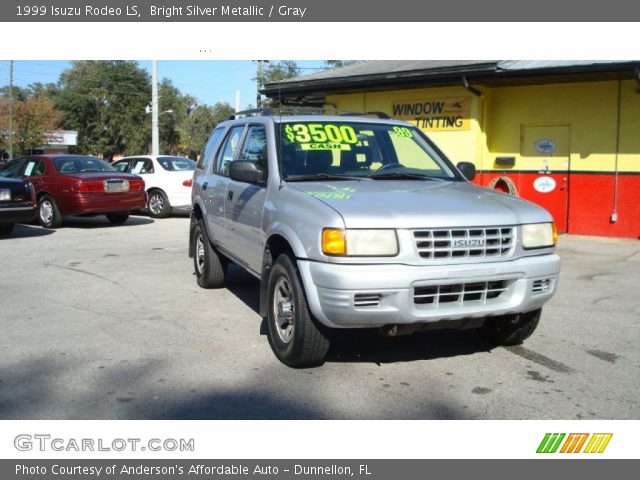 1999 Isuzu Rodeo LS in Bright Silver Metallic