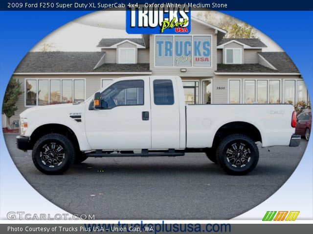 2009 Ford F250 Super Duty XL SuperCab 4x4 in Oxford White