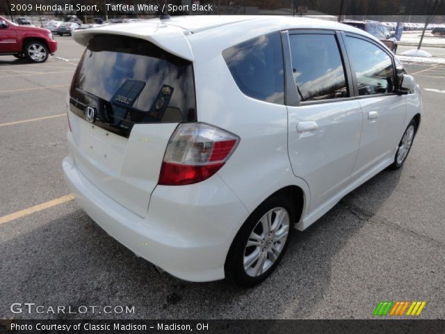 2009 Honda Fit Sport in Taffeta White