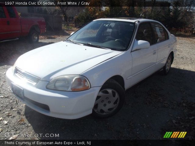 1997 Honda Civic EX Sedan in Frost White