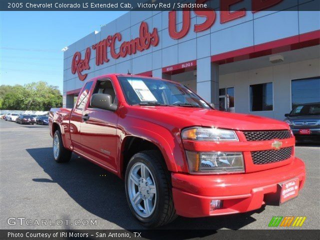2005 Chevrolet Colorado LS Extended Cab in Victory Red