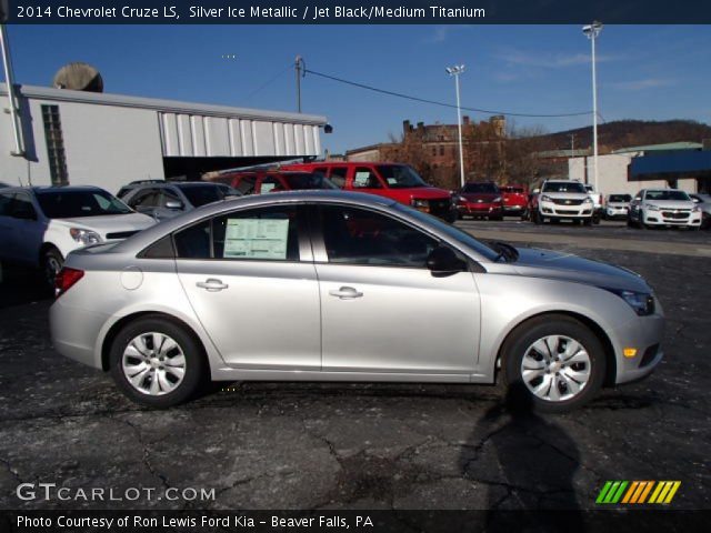 2014 Chevrolet Cruze LS in Silver Ice Metallic