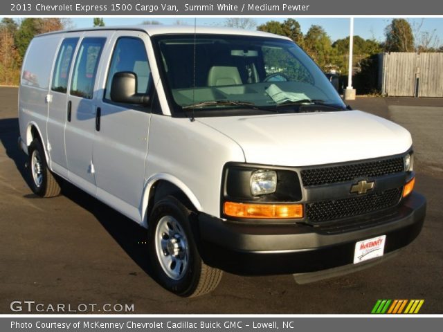 2013 Chevrolet Express 1500 Cargo Van in Summit White