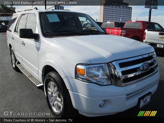 2011 Ford Expedition XLT in Oxford White