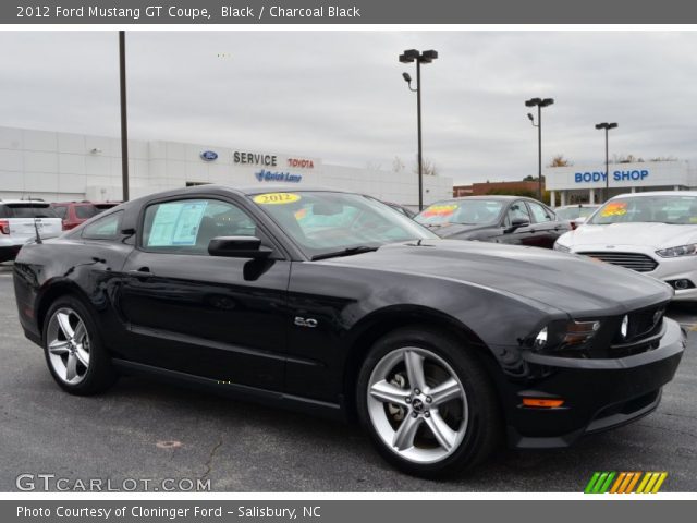 2012 Ford Mustang GT Coupe in Black