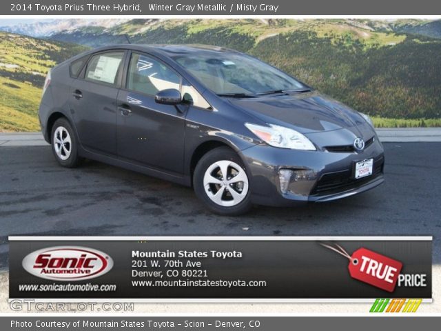 2014 Toyota Prius Three Hybrid in Winter Gray Metallic