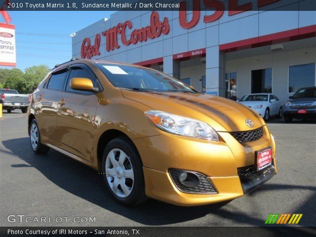 2010 Toyota Matrix 1.8 in Sundance Metallic