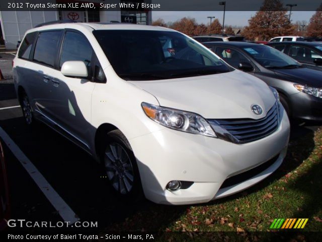 2012 Toyota Sienna XLE AWD in Super White