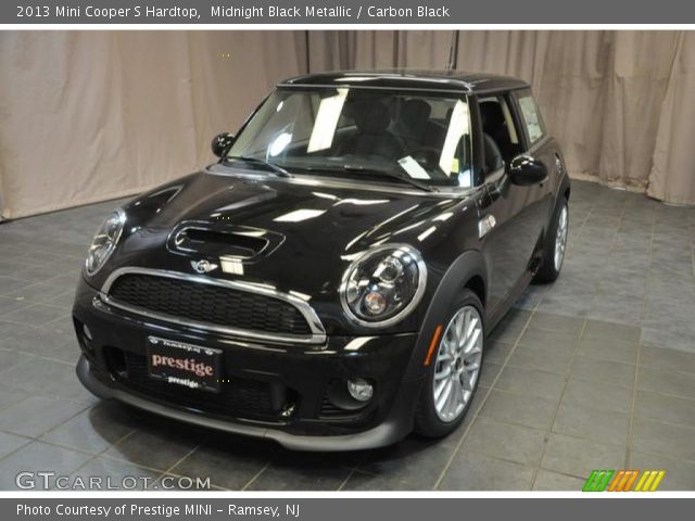 2013 Mini Cooper S Hardtop in Midnight Black Metallic