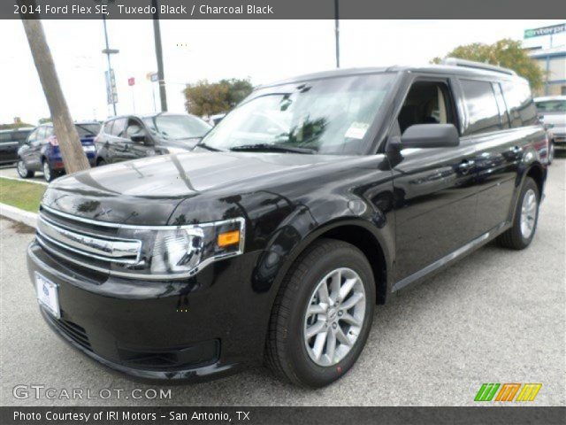 2014 Ford Flex SE in Tuxedo Black