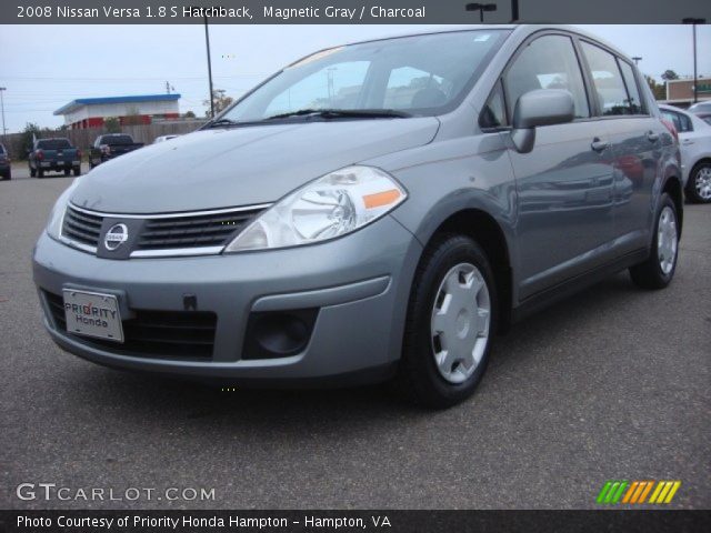 2008 Nissan Versa 1.8 S Hatchback in Magnetic Gray