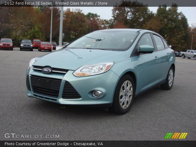2012 Ford Focus SE Sedan in Frosted Glass Metallic