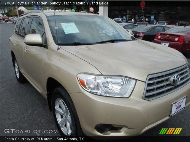 2009 Toyota Highlander  in Sandy Beach Metallic