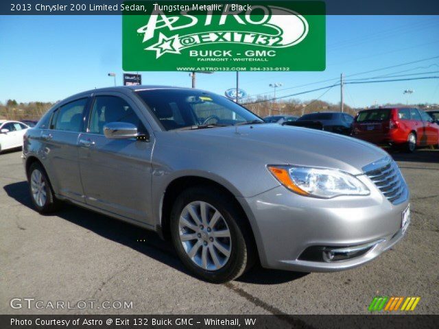2013 Chrysler 200 Limited Sedan in Tungsten Metallic