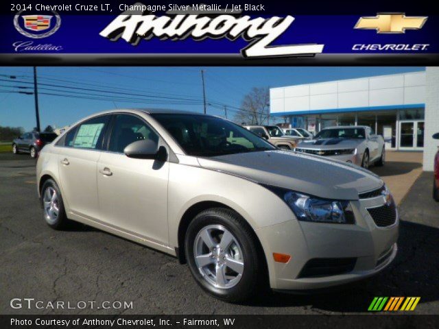 2014 Chevrolet Cruze LT in Champagne Silver Metallic