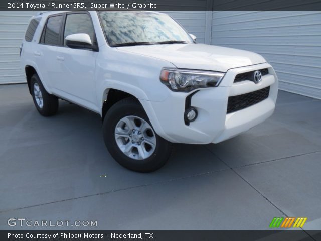 2014 Toyota 4Runner SR5 in Super White