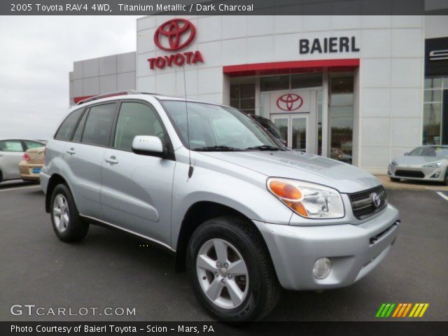 2005 Toyota RAV4 4WD in Titanium Metallic