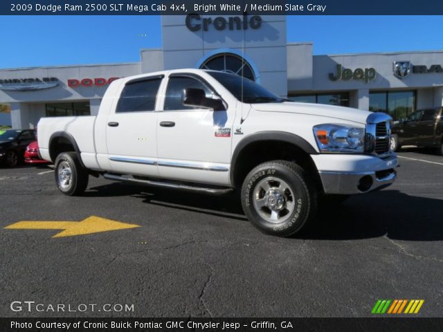 2009 Dodge Ram 2500 SLT Mega Cab 4x4 in Bright White