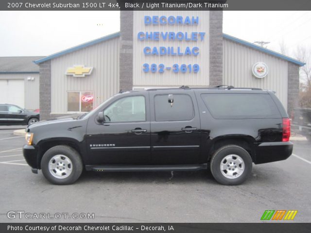 2007 Chevrolet Suburban 1500 LT 4x4 in Black