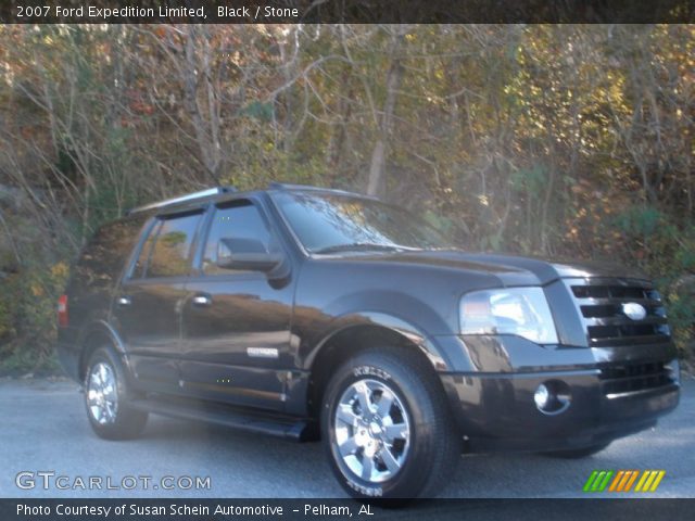 2007 Ford Expedition Limited in Black