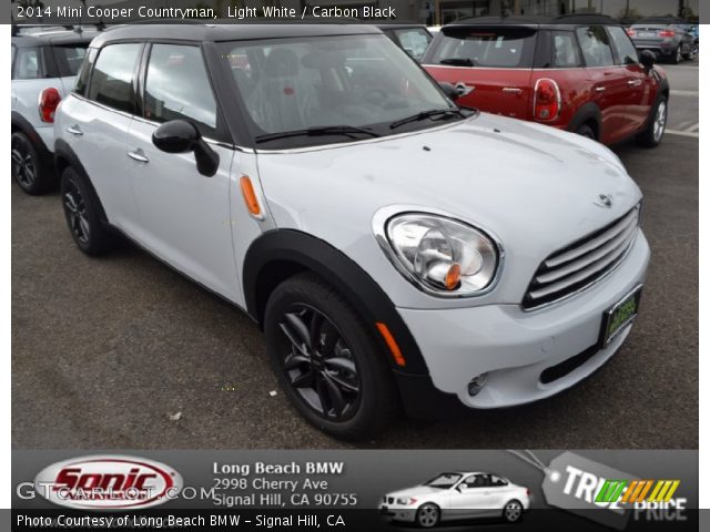 2014 Mini Cooper Countryman in Light White
