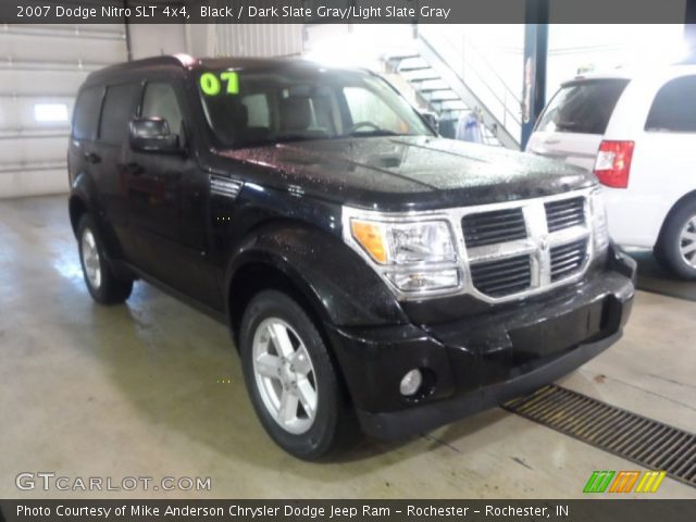 2007 Dodge Nitro SLT 4x4 in Black
