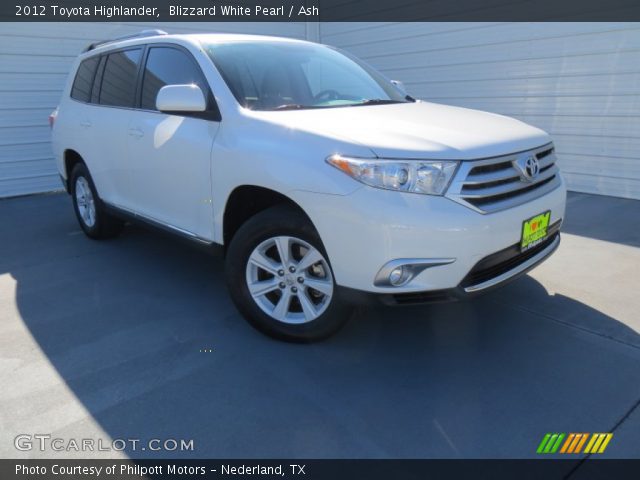 2012 Toyota Highlander  in Blizzard White Pearl