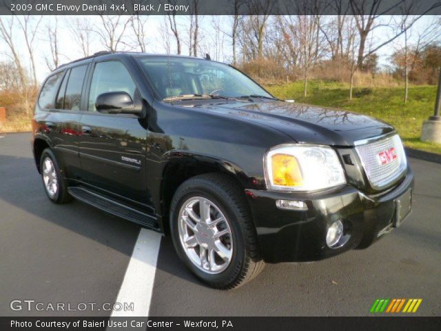 2009 GMC Envoy Denali 4x4 in Black