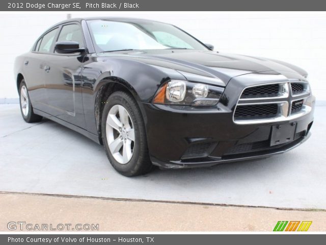 2012 Dodge Charger SE in Pitch Black