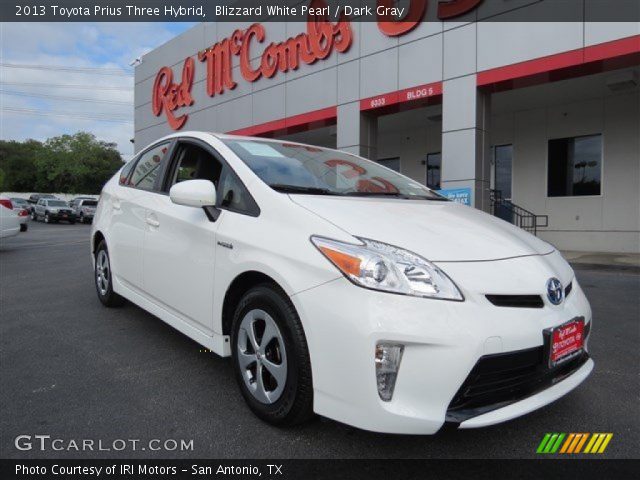 2013 Toyota Prius Three Hybrid in Blizzard White Pearl