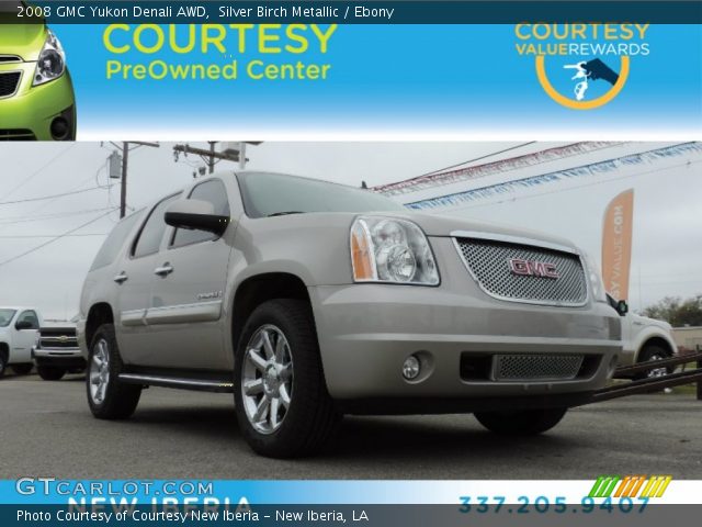 2008 GMC Yukon Denali AWD in Silver Birch Metallic