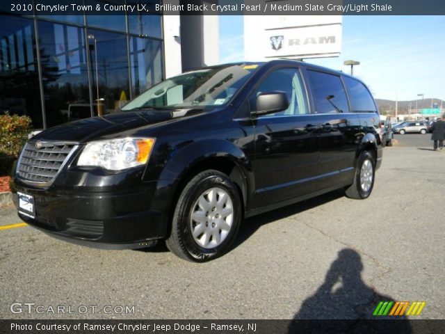 2010 Chrysler Town & Country LX in Brilliant Black Crystal Pearl