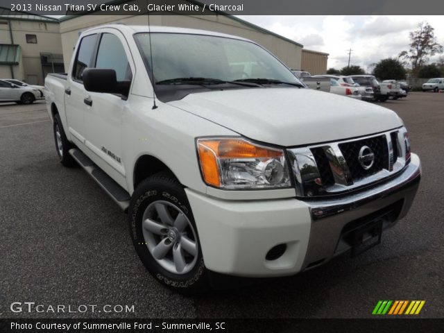 2013 Nissan Titan SV Crew Cab in Glacier White
