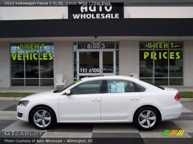 2013 Volkswagen Passat 2.5L SE in Candy White
