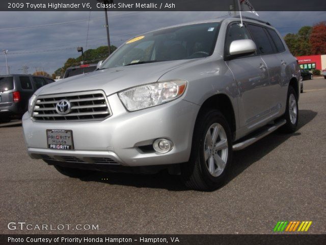 2009 Toyota Highlander V6 in Classic Silver Metallic