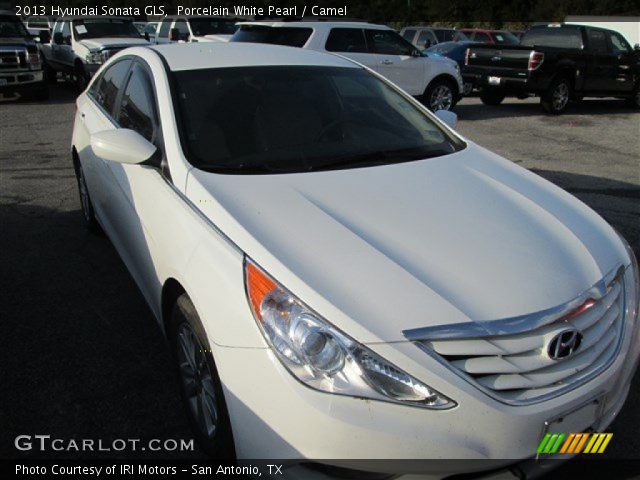 2013 Hyundai Sonata GLS in Porcelain White Pearl