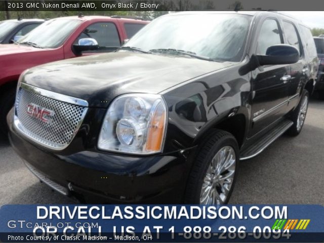 2013 GMC Yukon Denali AWD in Onyx Black