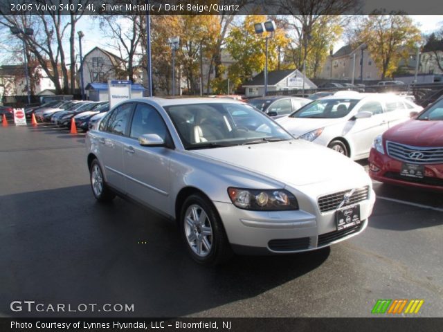 2006 Volvo S40 2.4i in Silver Metallic